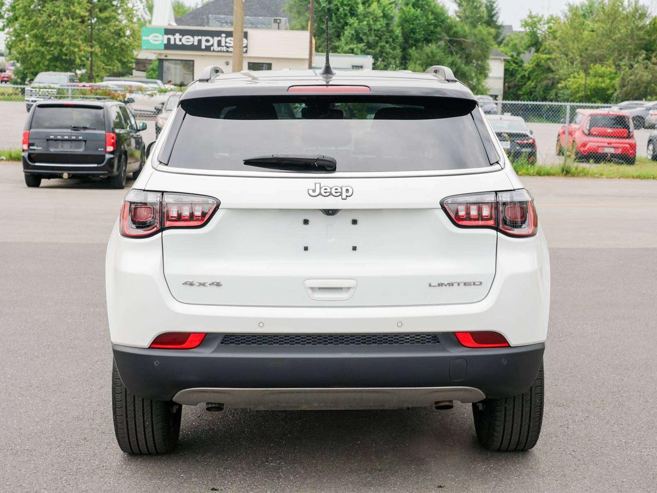2024 Jeep Compass LIMITED Photo