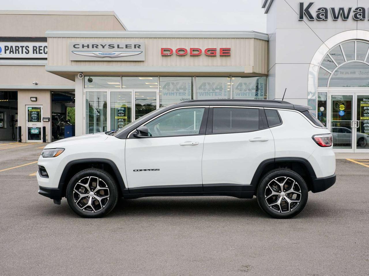 2024 Jeep Compass LIMITED Photo