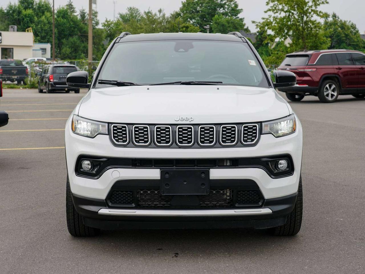 2024 Jeep Compass LIMITED Photo