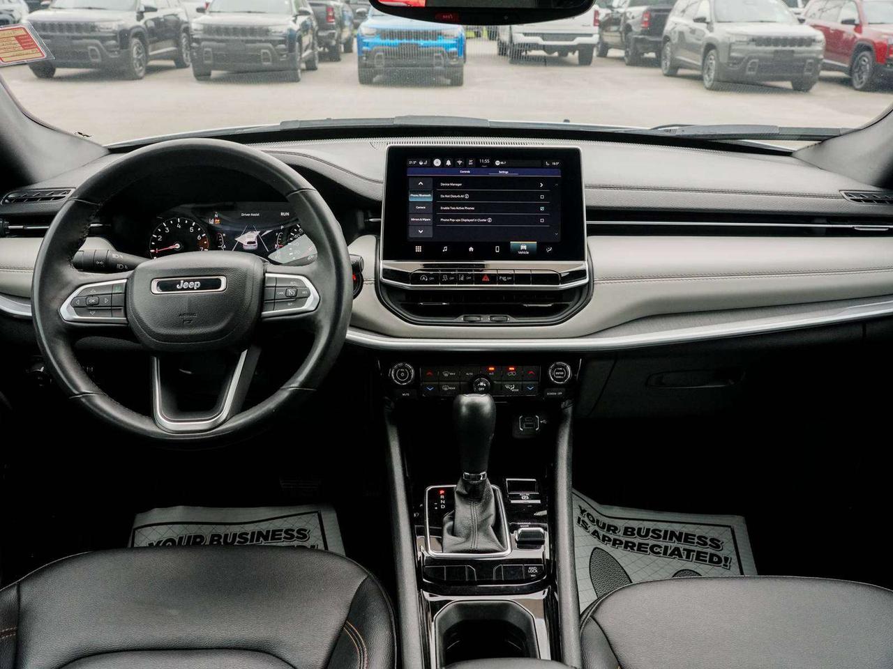 2024 Jeep Compass LIMITED Photo