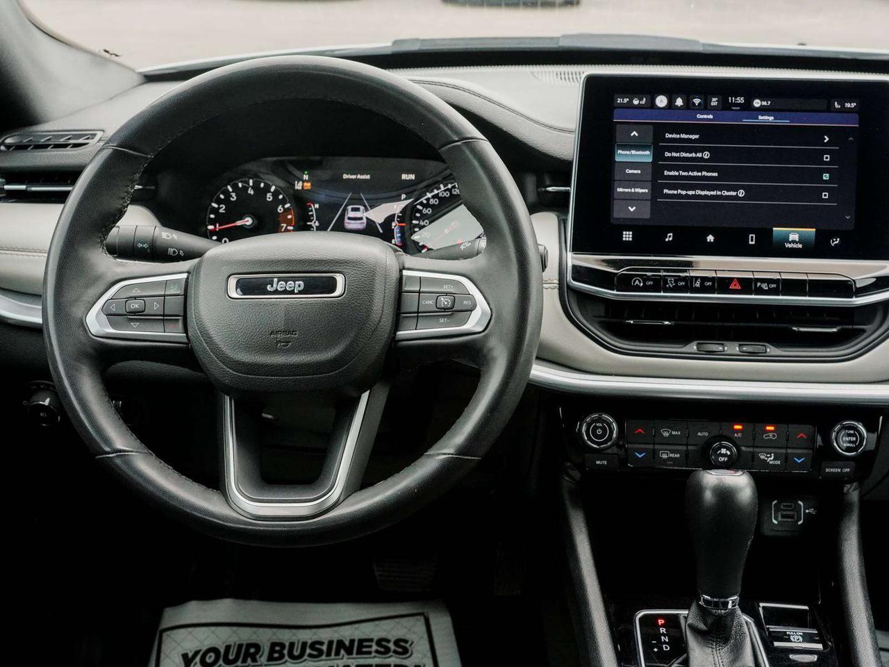 2024 Jeep Compass LIMITED Photo
