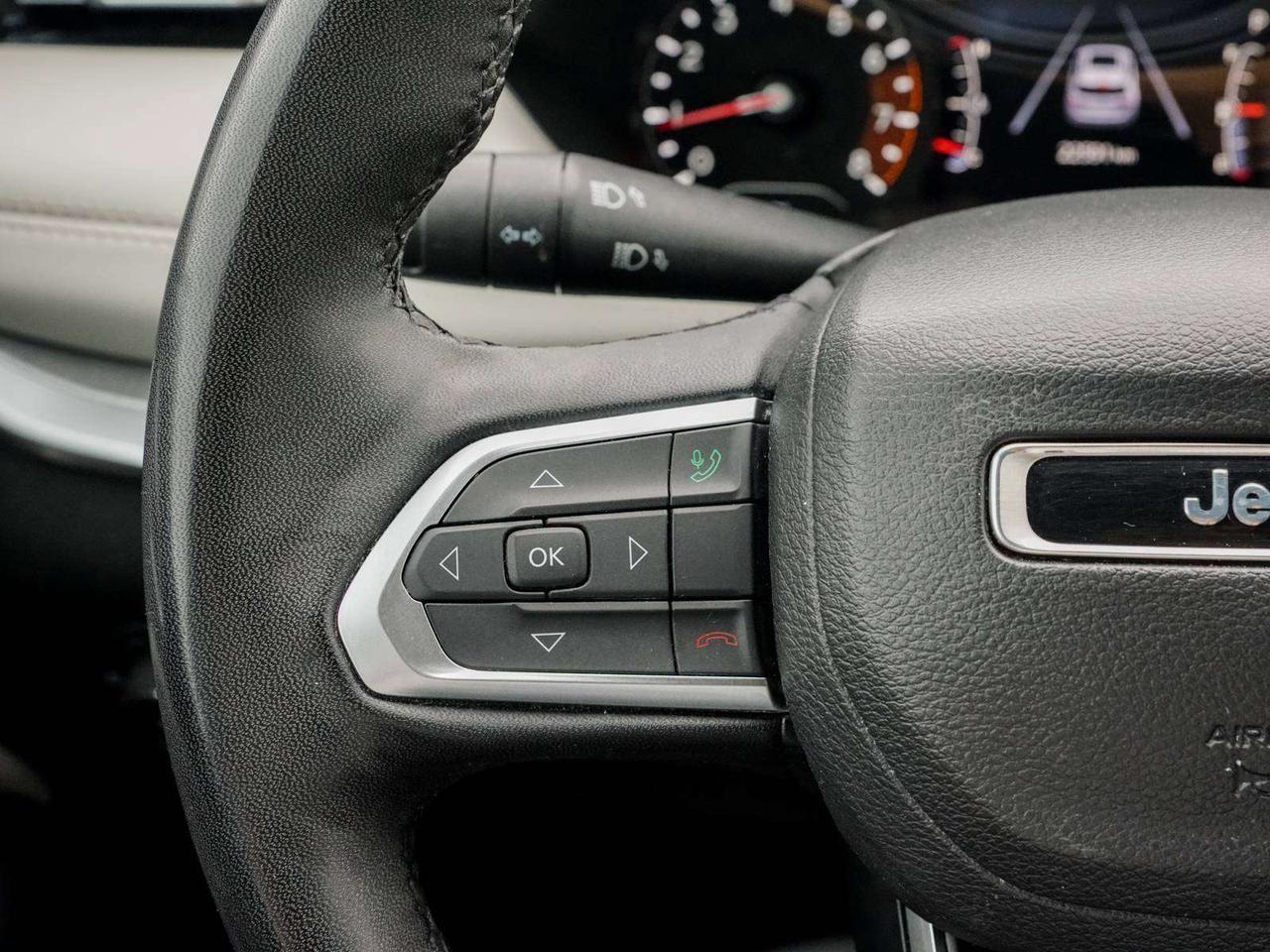 2024 Jeep Compass LIMITED Photo