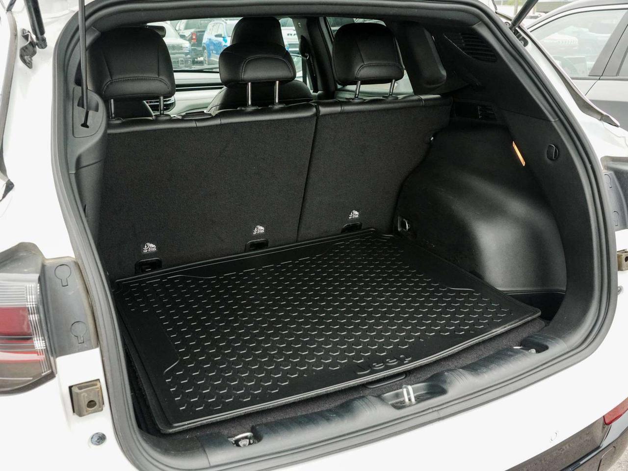 2024 Jeep Compass LIMITED Photo