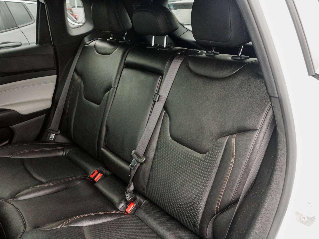 2024 Jeep Compass LIMITED Photo