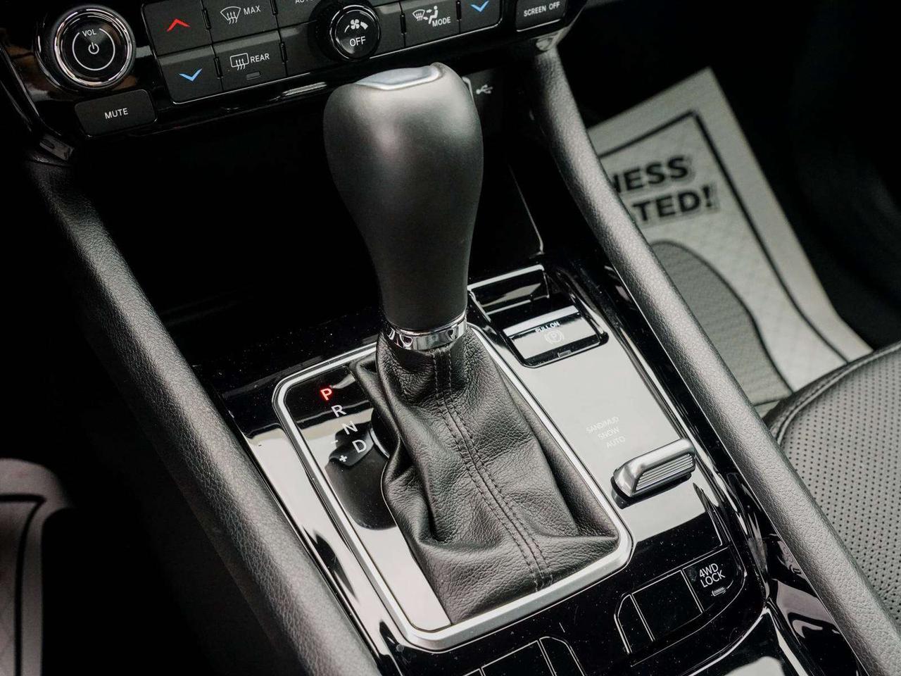 2024 Jeep Compass LIMITED Photo