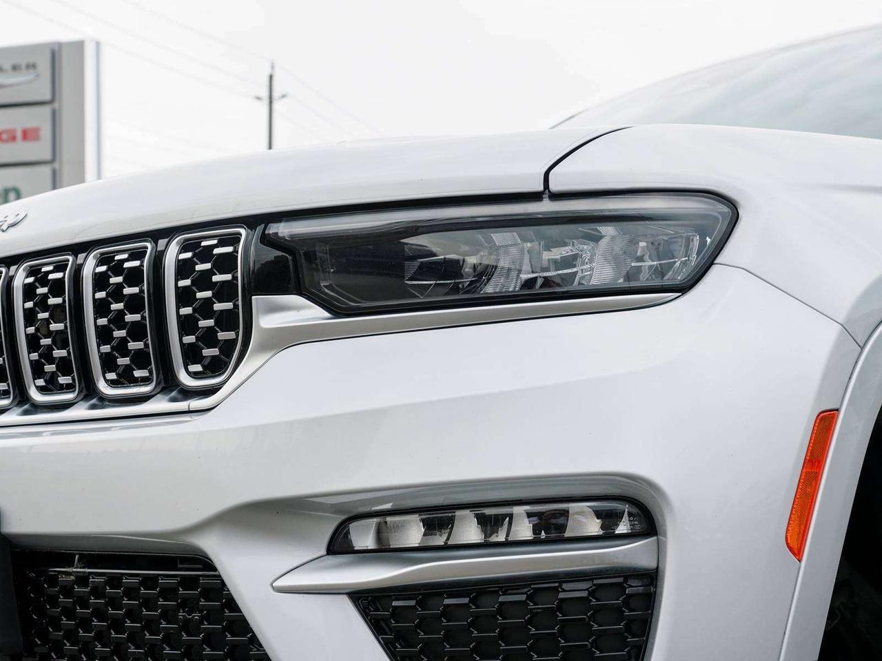 2025 Jeep Grand Cherokee Summit Photo