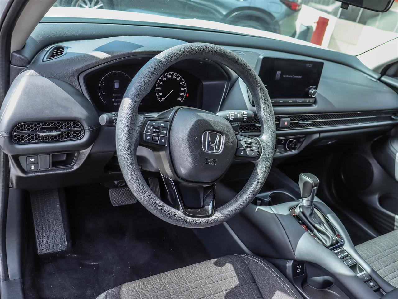 2025 Honda HR-V LX 2WD BACKUP CAM APPLE CARPLAY/ANDROID AUTO Photo