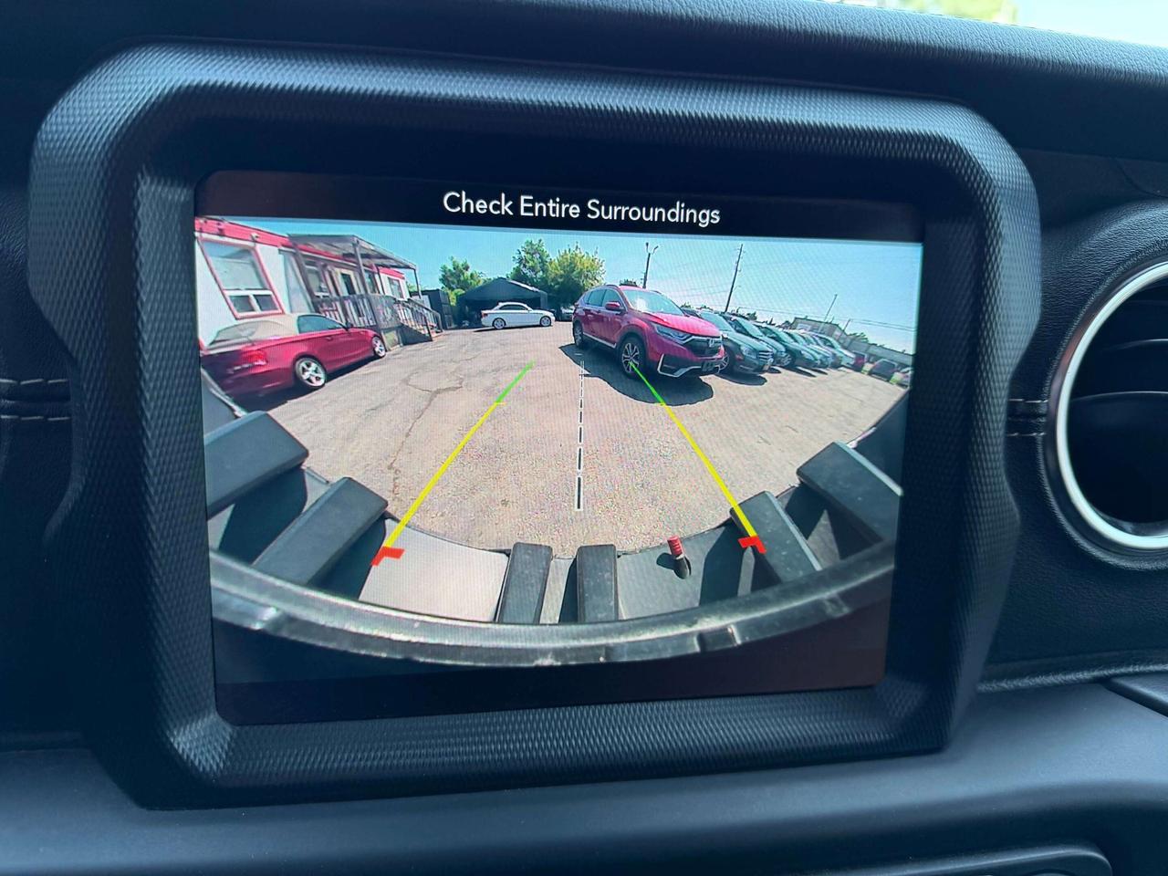 2019 Jeep Wrangler Sahara Photo