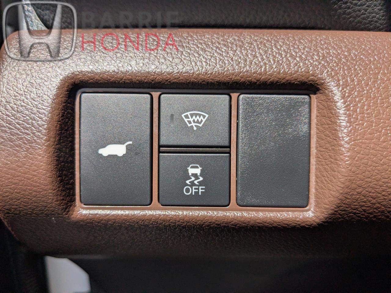 2024 Honda Pilot Touring 4dr All-Wheel Drive Photo