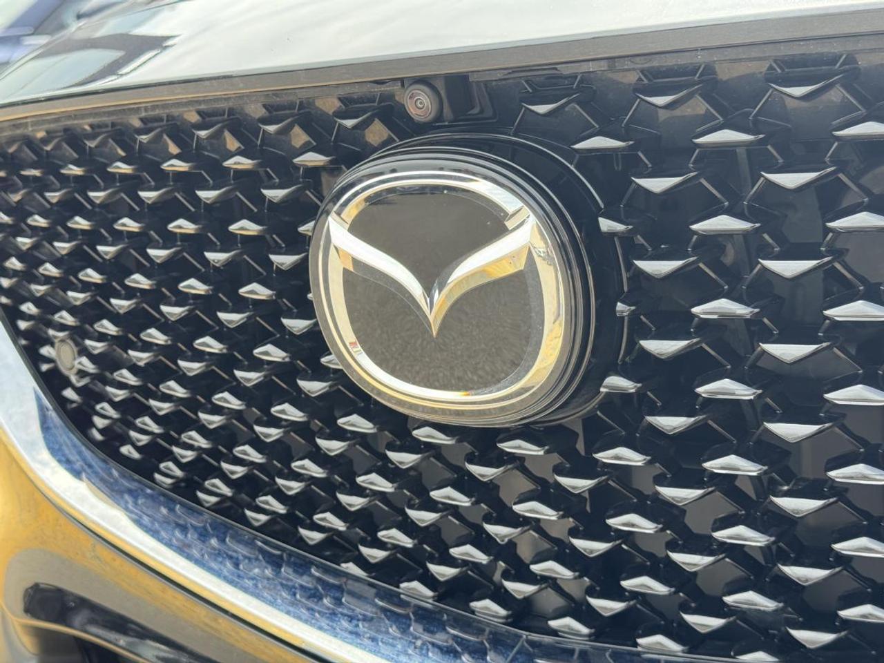 2023 Mazda CX-30 GT TURBO/ EXTENDED WARRANTY/ 3.95% RATE/ MUST SEE Photo