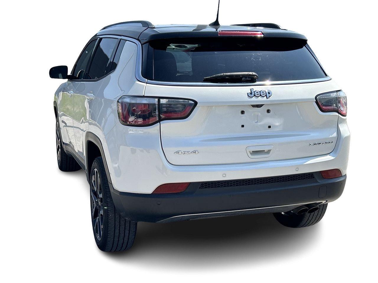 2018 Jeep Compass 4x4 Limited   Active Drive 4x4 System Photo