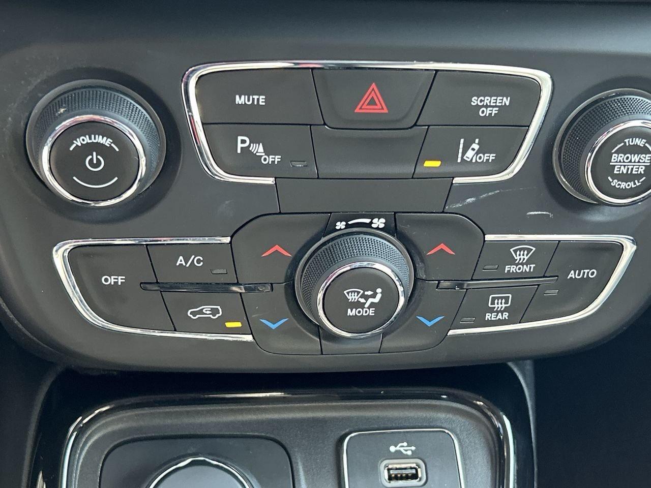 2018 Jeep Compass 4x4 Limited   Active Drive 4x4 System Photo