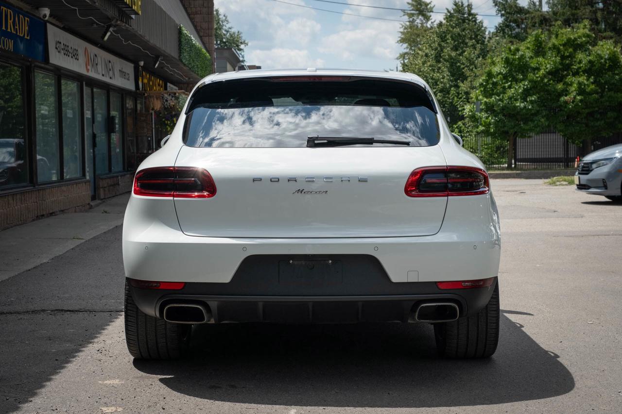2018 Porsche Macan 2 SET OF WHEELS Photo