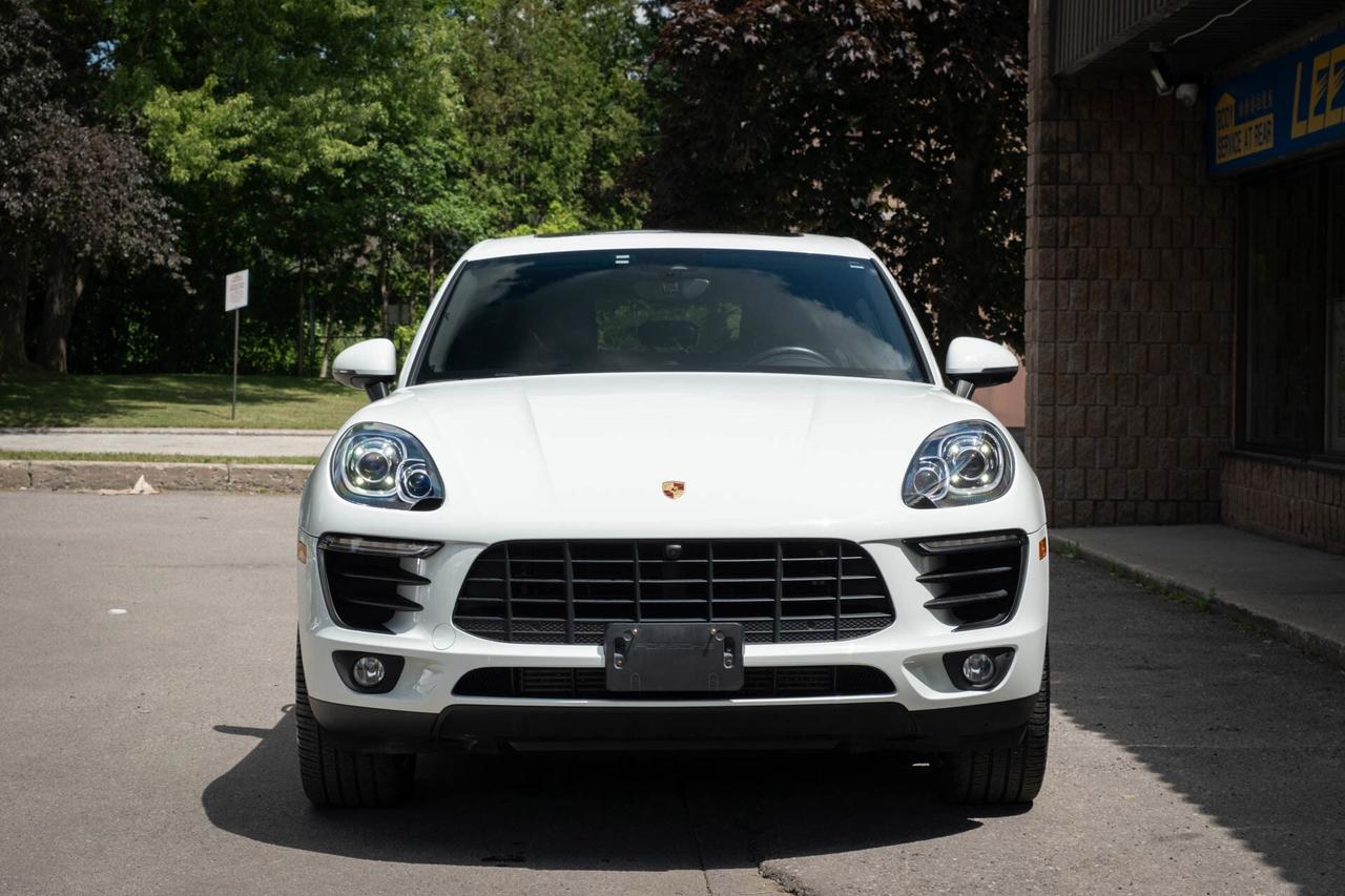 2018 Porsche Macan 2 SET OF WHEELS Photo