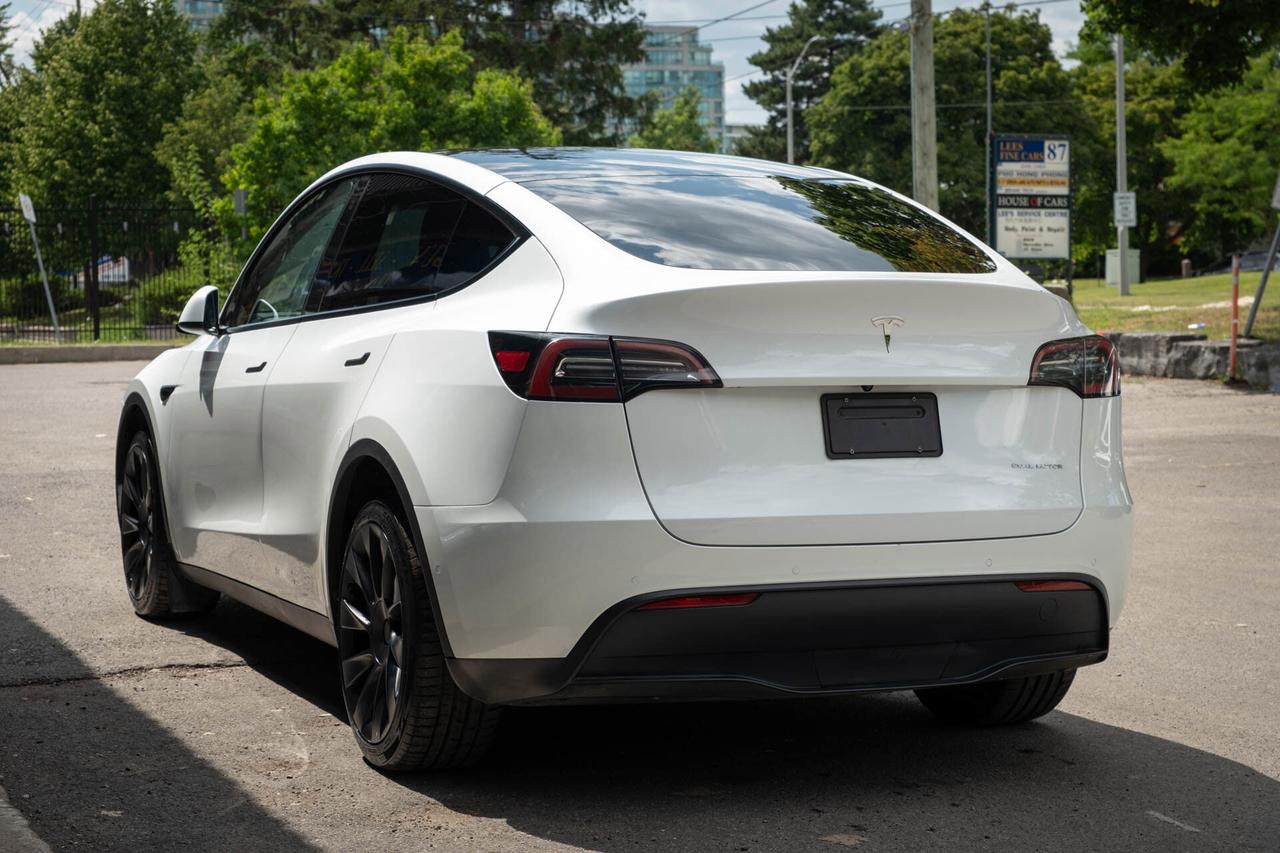 2023 Tesla Model Y Long Range   New Tires and Brakes Photo