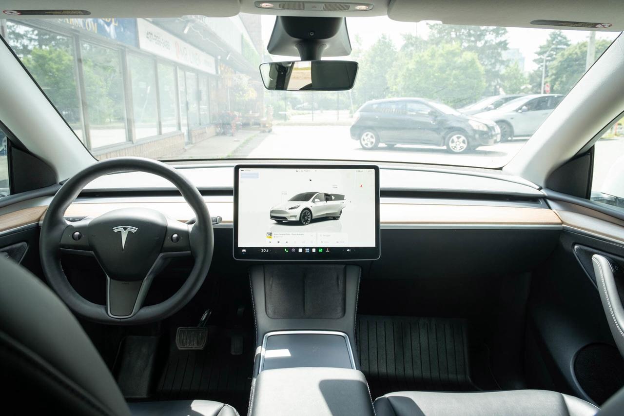 2023 Tesla Model Y Long Range   New Tires and Brakes Photo