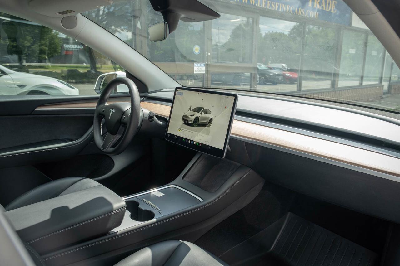 2023 Tesla Model Y Long Range   New Tires and Brakes Photo