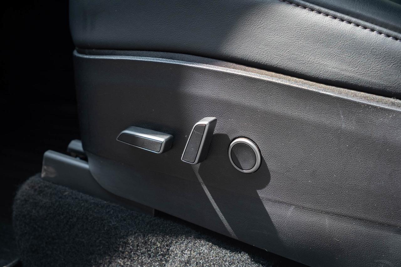 2023 Tesla Model Y Long Range   New Tires and Brakes Photo