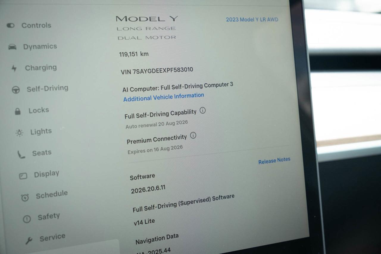 2023 Tesla Model Y Long Range   New Tires and Brakes Photo