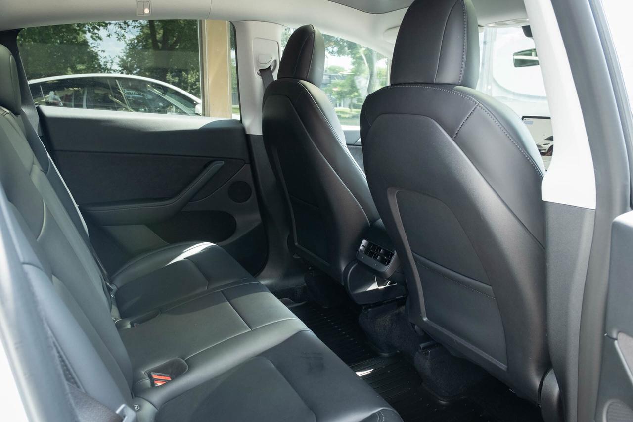 2023 Tesla Model Y Long Range   New Tires and Brakes Photo