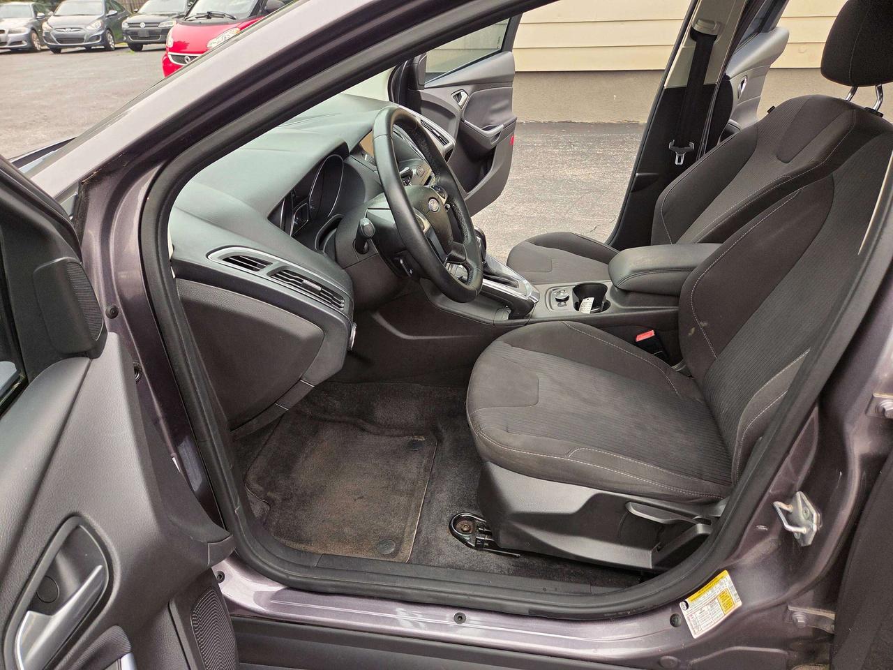 2012 Ford Focus Titanium Photo