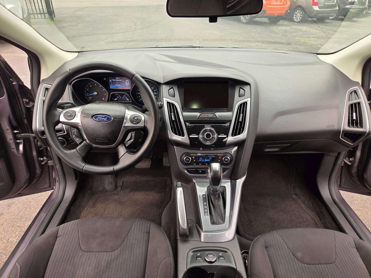 2012 Ford Focus Titanium Photo