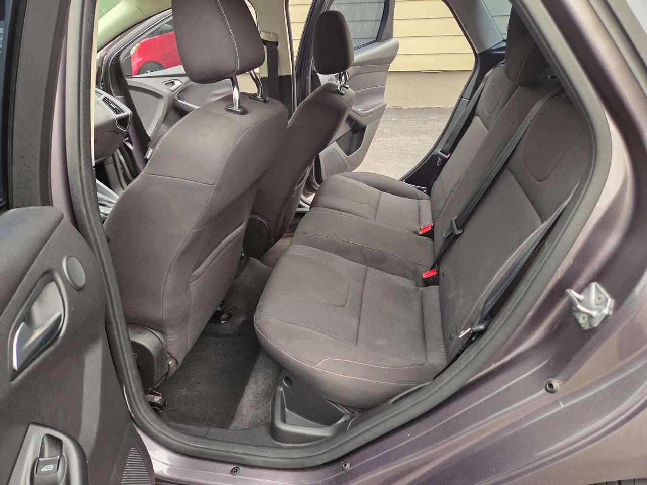 2012 Ford Focus Titanium Photo