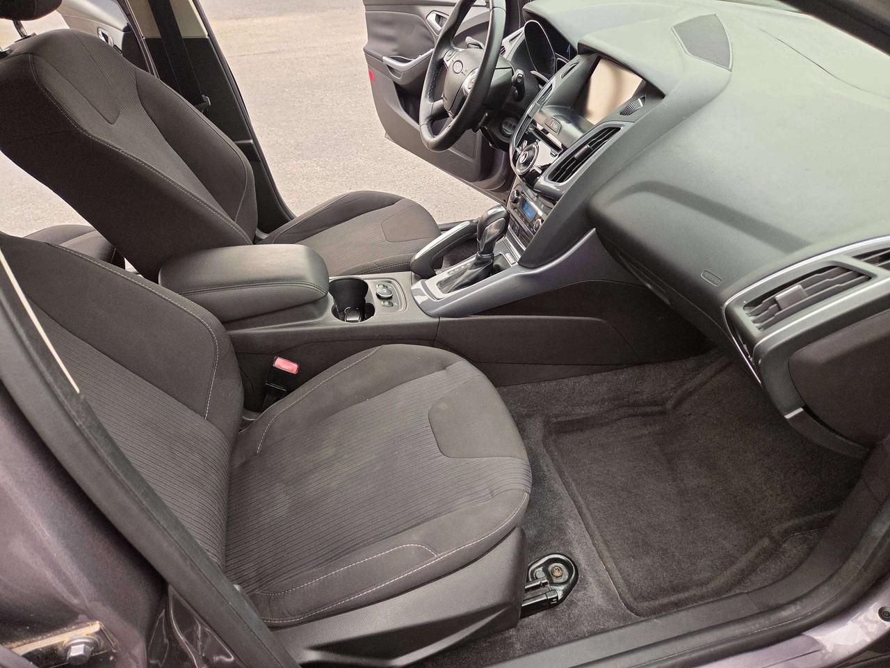2012 Ford Focus Titanium Photo