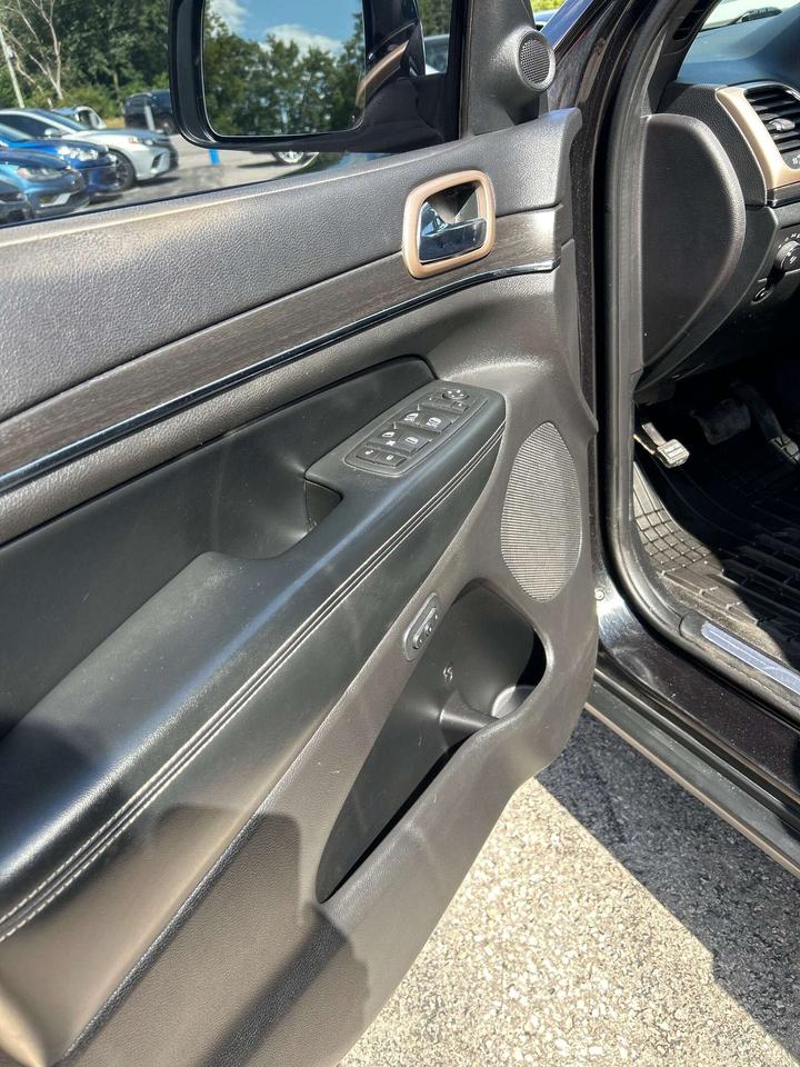2015 Jeep Grand Cherokee Limited Photo