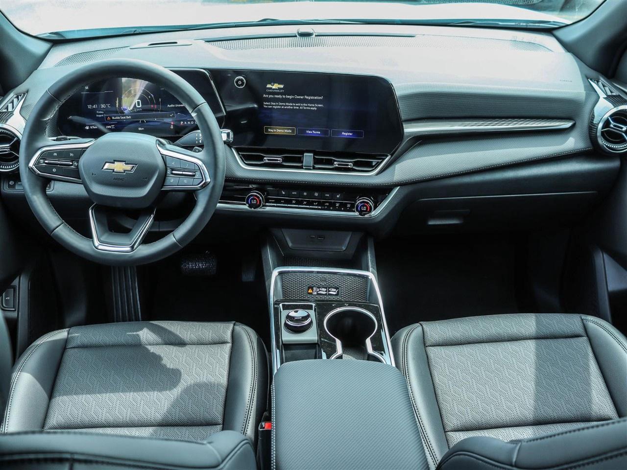2027 Chevrolet Equinox AWD LT Photo