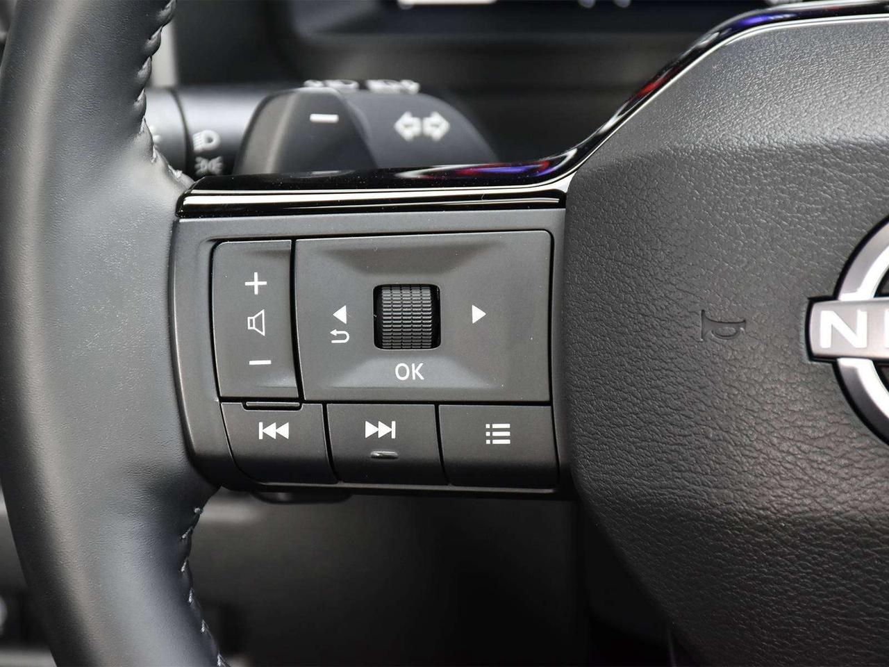 2026 Nissan Rogue Platinum  - Certified -  HUD Photo