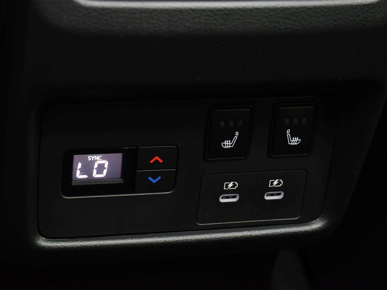2026 Nissan Rogue Platinum  - Certified -  HUD Photo