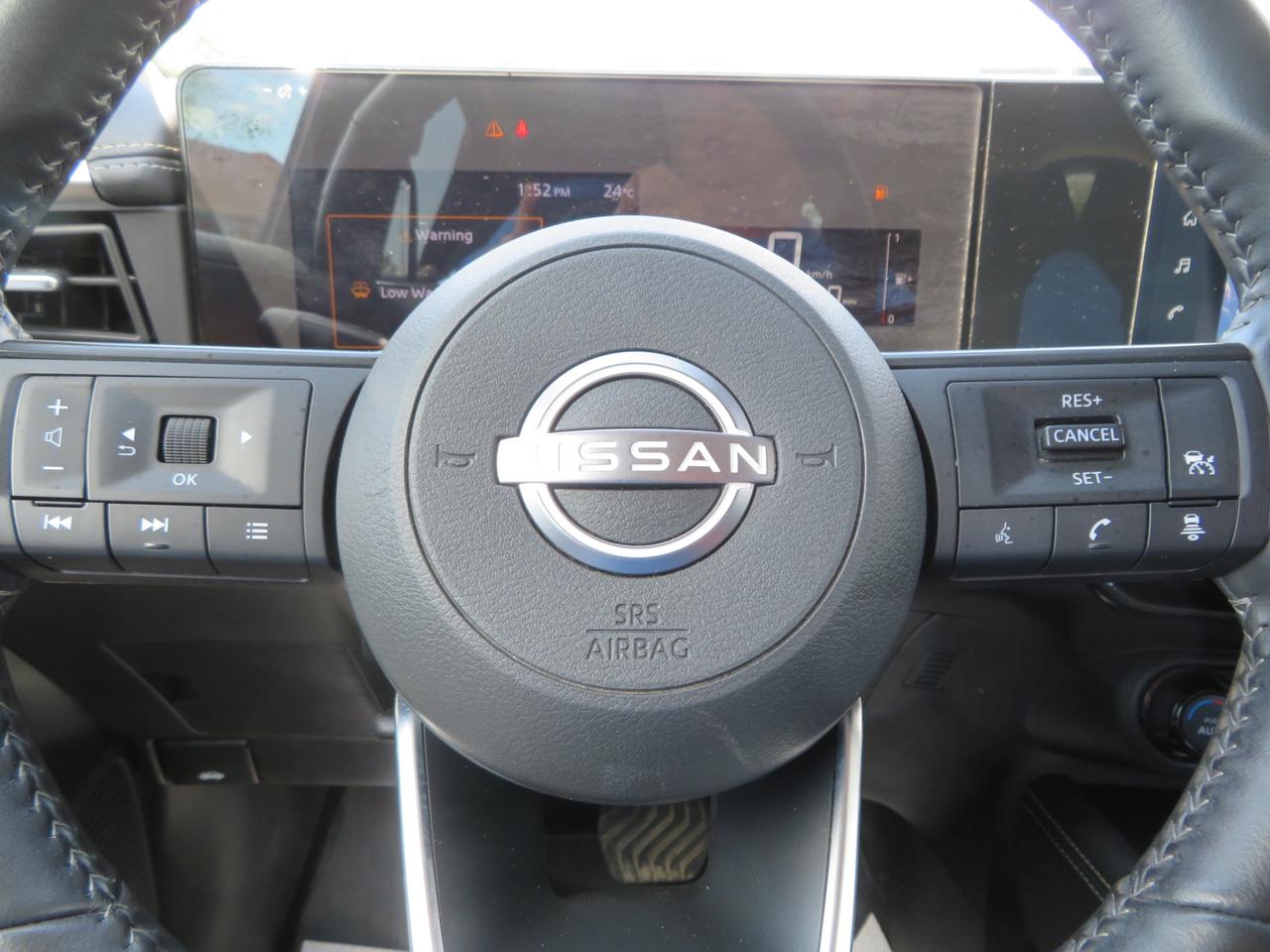 2025 Nissan Kicks SV AWD Photo