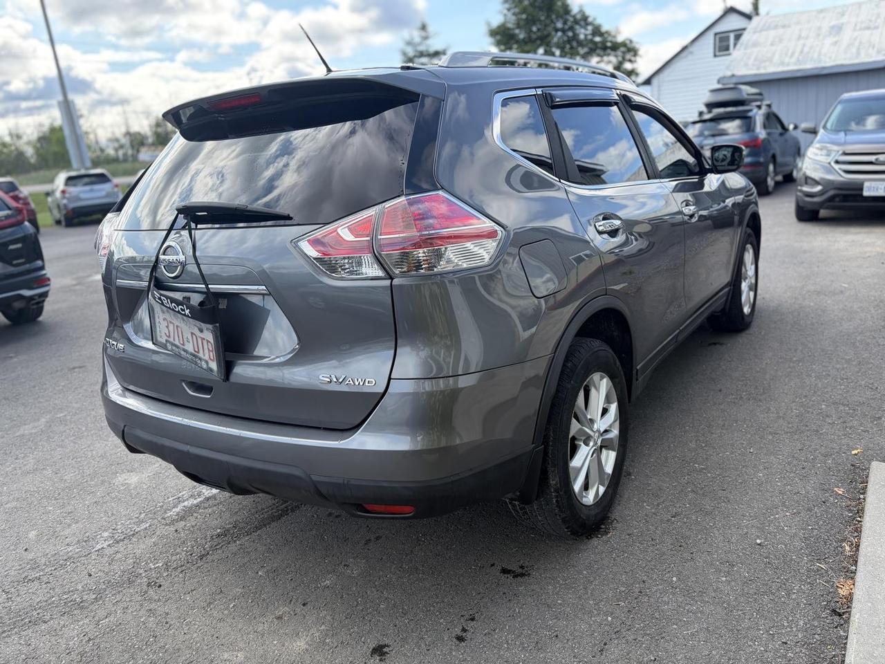 2016 Nissan Rogue  Photo