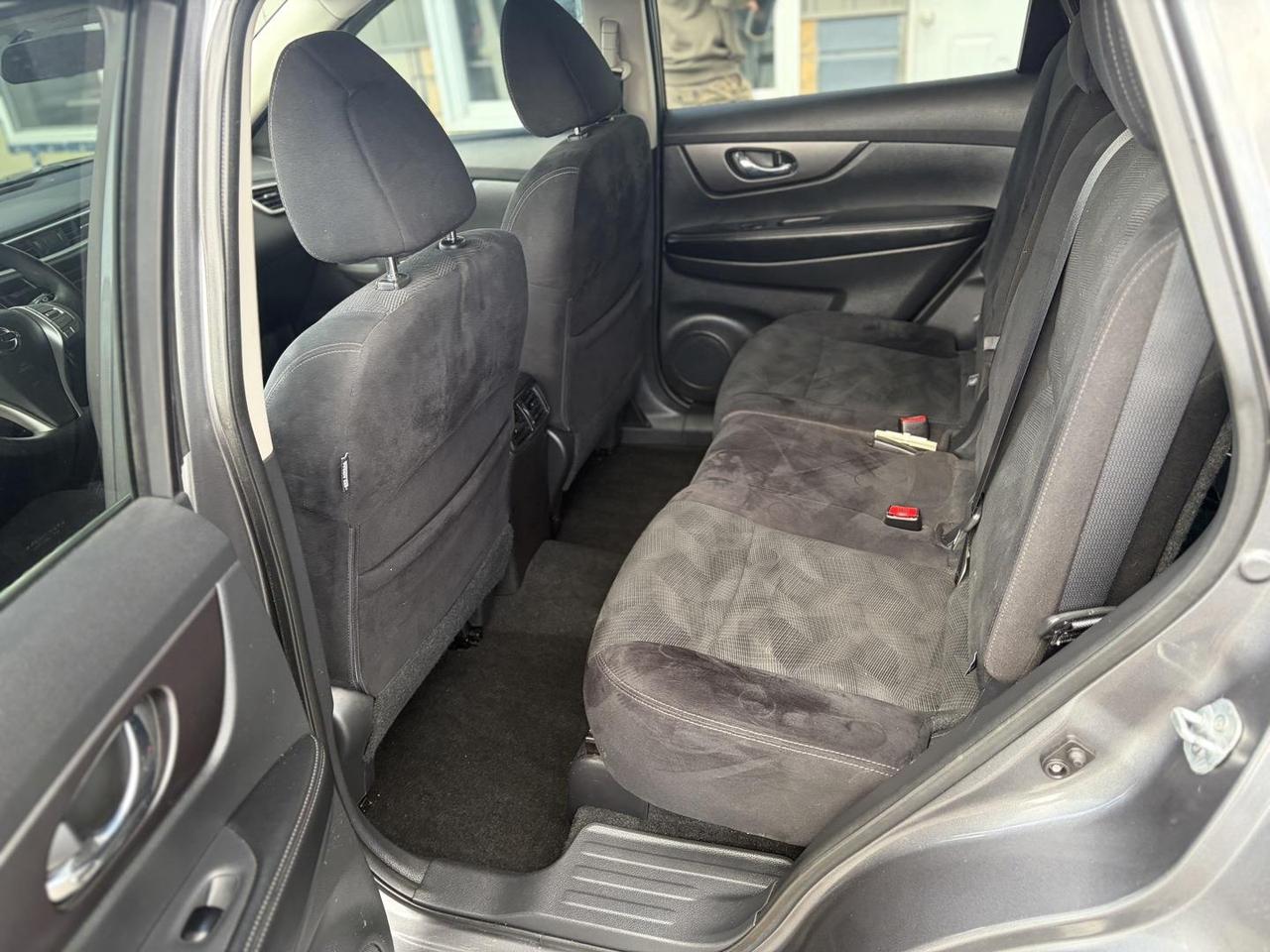 2016 Nissan Rogue  Photo