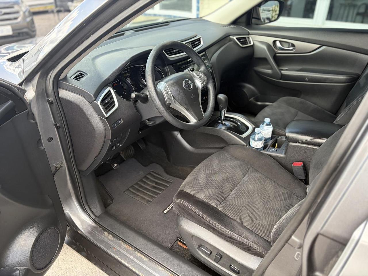 2016 Nissan Rogue  Photo