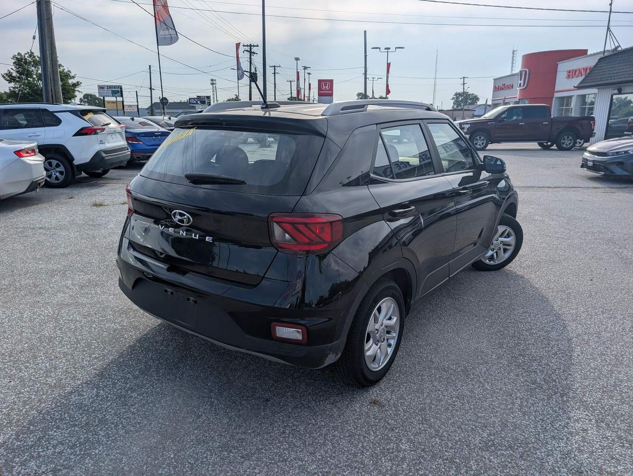 2025 Hyundai Venue Preferred 4dr Front-Wheel Drive Photo
