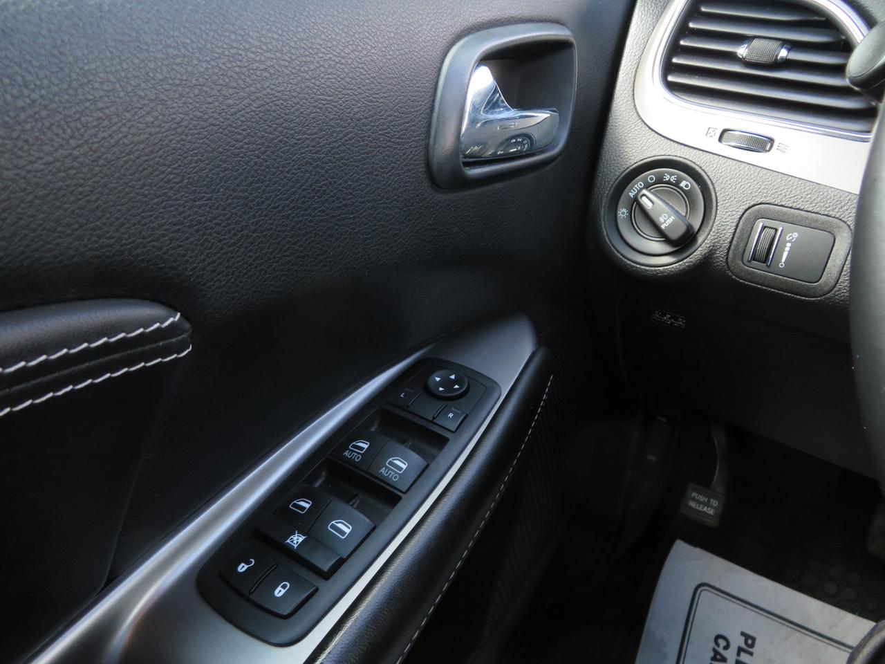 2015 Dodge Journey FWD 4DR CROSSROAD Photo