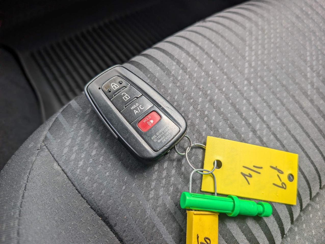 2020 Toyota Prius Prime Upgrade 5dr Hatchback Photo