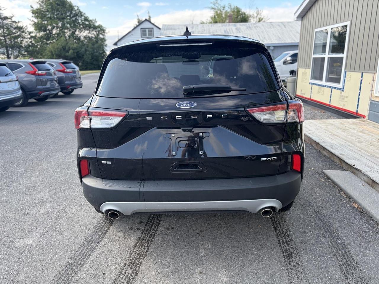 2022 Ford Escape SE 4dr All-Wheel Drive Photo