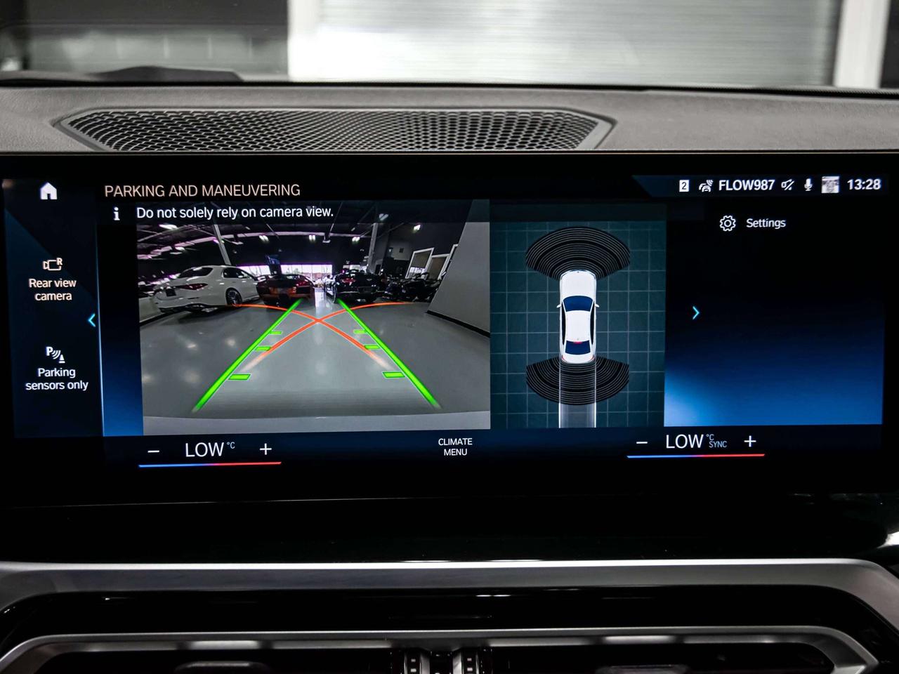 2023 BMW 3 Series xDrive PREMIUM ESSENTIAL BLIND SPPOTS NAVI Photo