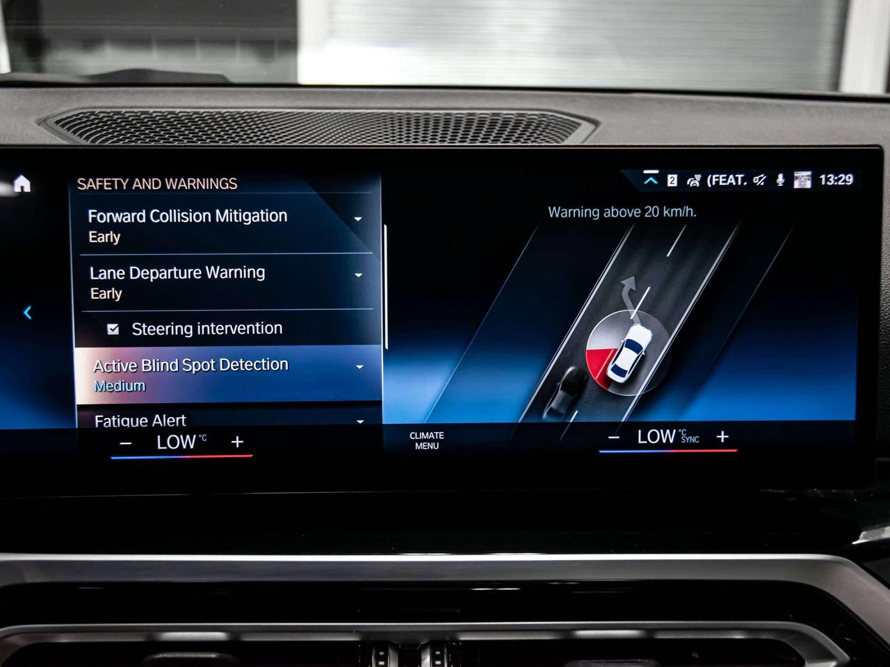 2023 BMW 3 Series xDrive PREMIUM ESSENTIAL BLIND SPPOTS NAVI Photo