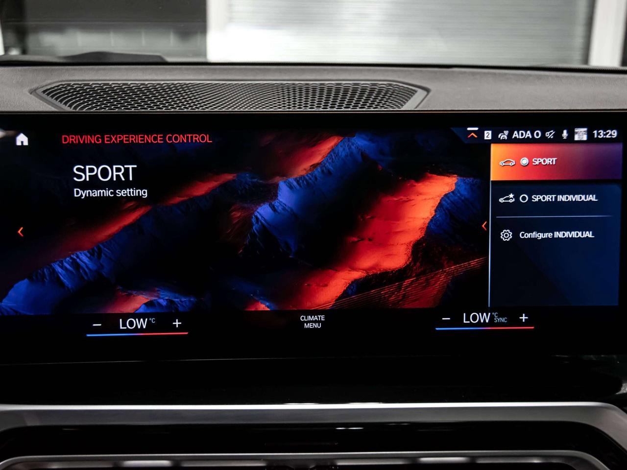2023 BMW 3 Series xDrive PREMIUM ESSENTIAL BLIND SPPOTS NAVI Photo