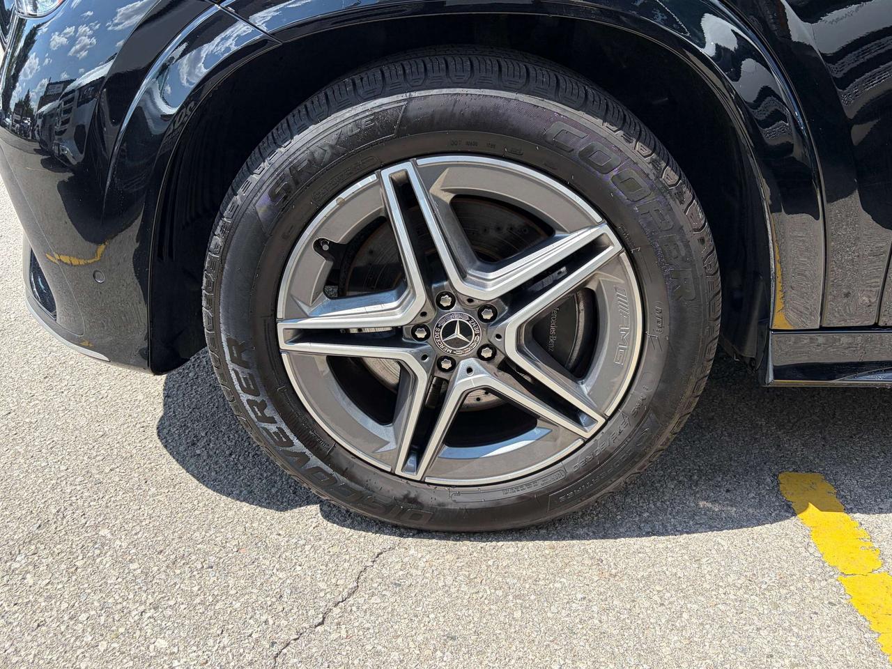2026 Mercedes-Benz AMG GLE 43 EXCLUSIVE PKG, AMG RIMS, PANO, BURMERSTER,360 Photo