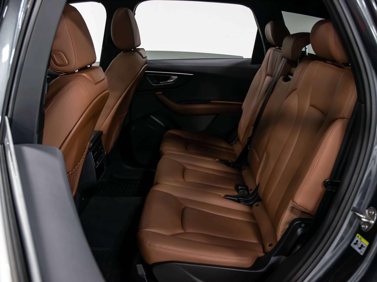 2022 Audi Q7 PROGRESSIV S LINE 7 PASSENGER BLIND SPOTS NAVI Photo