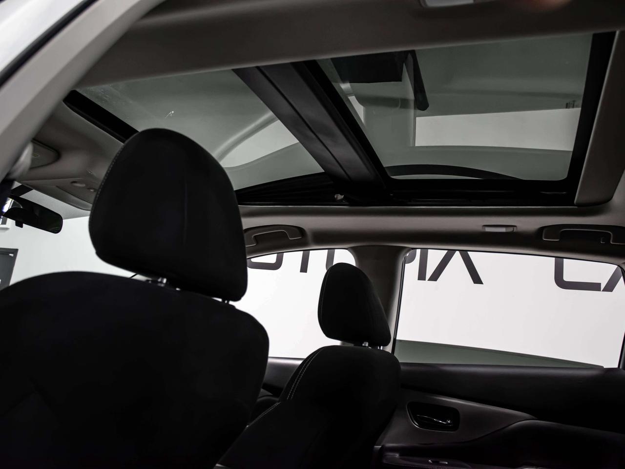 2019 Nissan Murano SV BLIND SPOTS NAVIGATION REAR VIEW CAMERA Photo