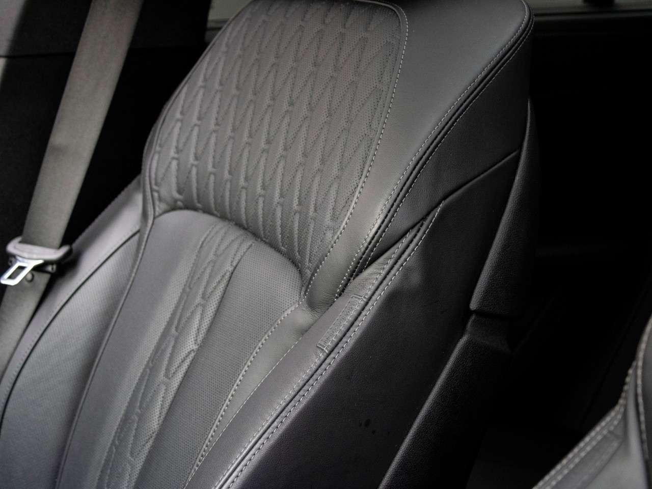 2023 BMW X6 xDrive40i Sports Activity Coupe Photo