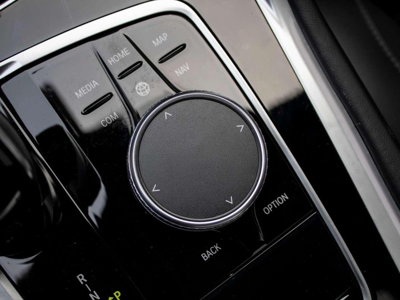 2023 BMW X6 xDrive40i Sports Activity Coupe Photo