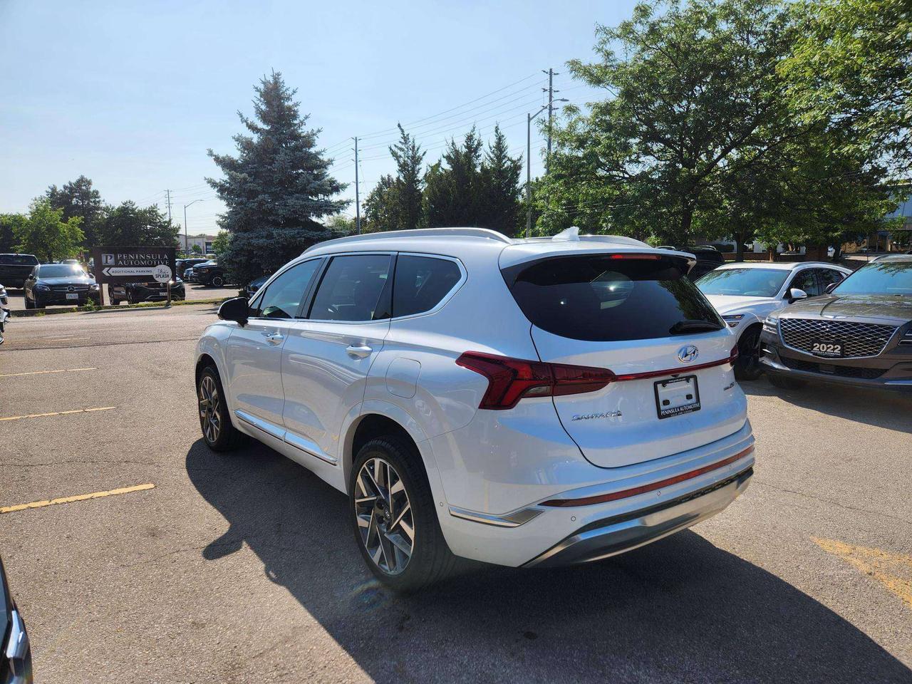 2022 Hyundai Santa Fe ULTIMATE CALLIGRAPHY, NEW TIRES, NEW BRAKES. Photo