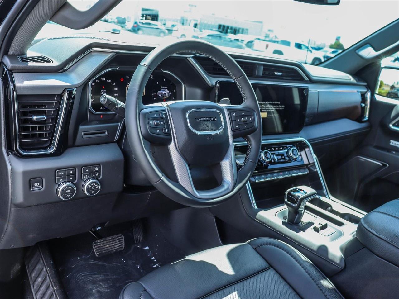 2026 GMC Sierra 1500 Crew Cab Standard Box 4-Wheel Drive Denali Photo